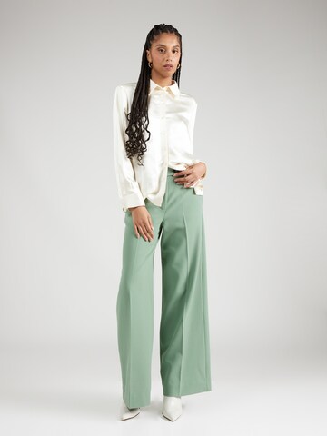 Wide leg Pantaloni cu dungă 'Harper' de la Lovechild 1979 pe verde