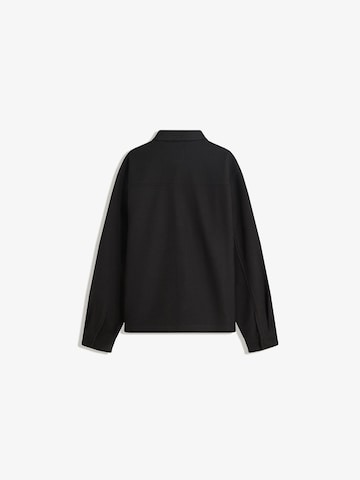Giacca di mezza stagione di Bershka in nero