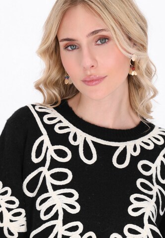 IZIA Pulóver - fekete