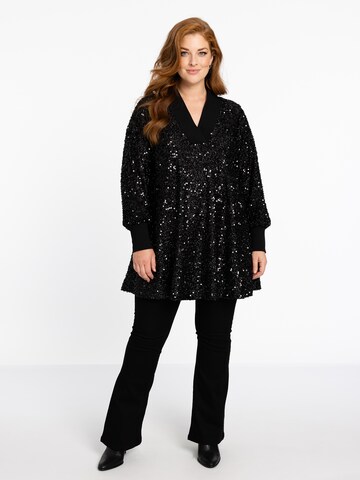YOEK Tunic in Black