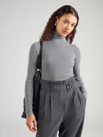 Pull-over Calvin Klein Jeans en gris : devant