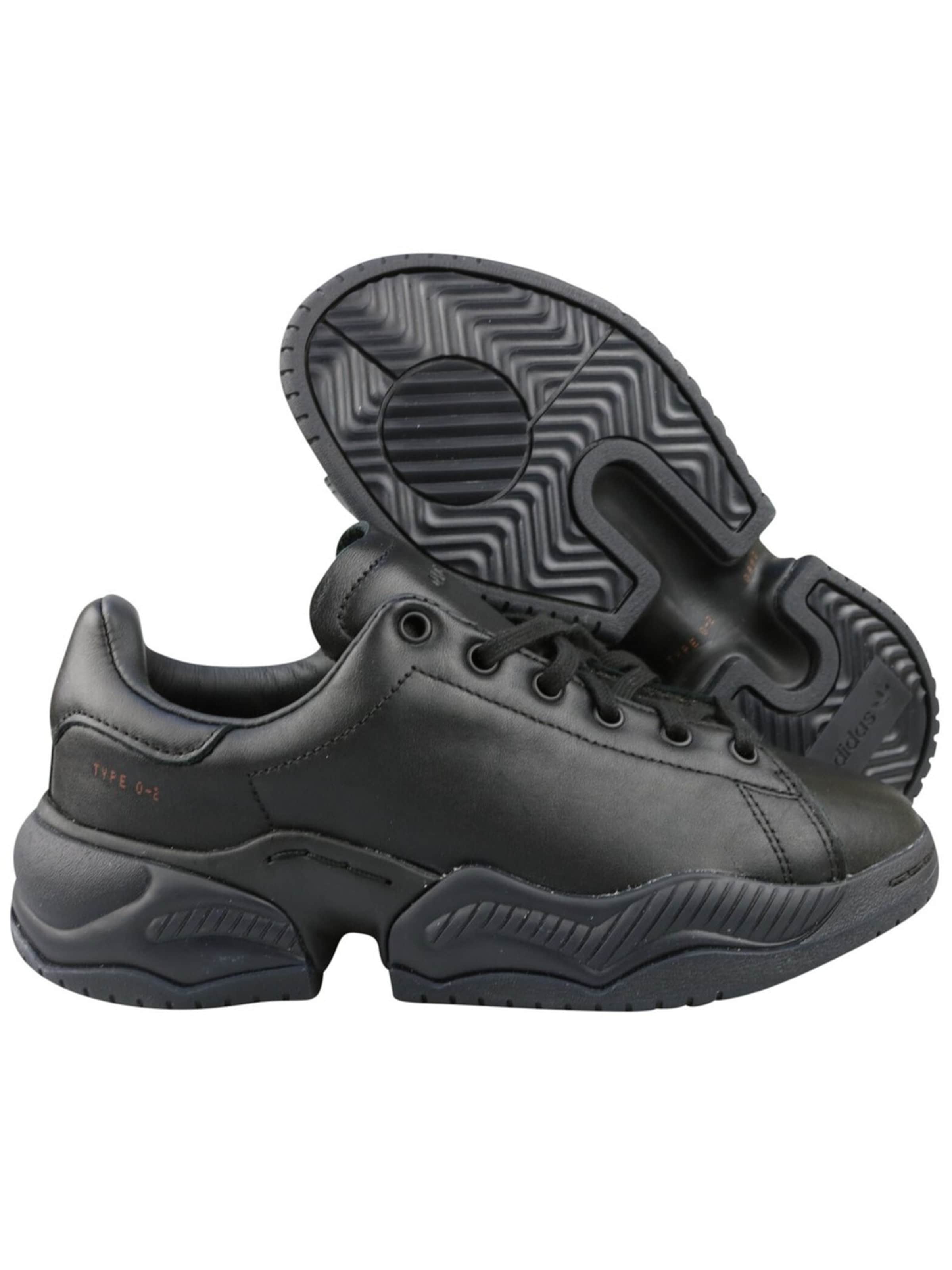 Baskets basses 'Adidas Type O-2L OAMC' ADIDAS ORIGINALS en noir