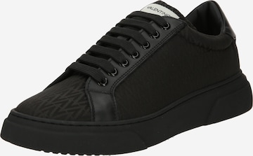 Baskets basses Valentino Shoes en noir : devant