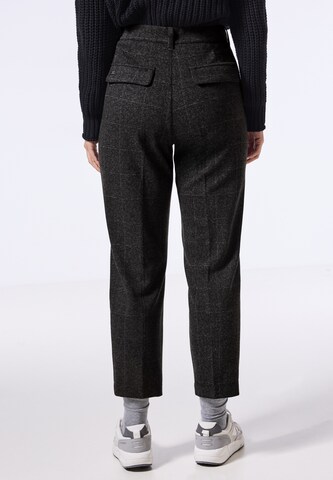 Street One Studio Regular Chinohose in Schwarz