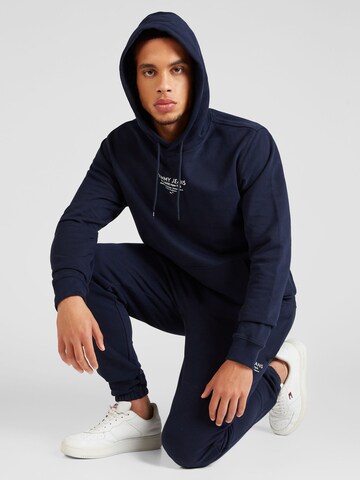 Tommy Jeans - Sweatshirt 'ESNTL' em azul