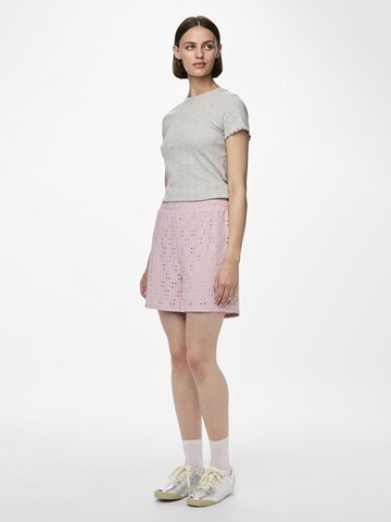 PIECES Regular Broek 'PCMimi' in Roze