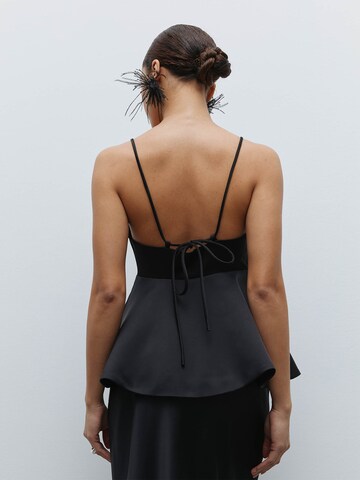 Fleur by Kaviar Gauche Topp 'Volume' i svart