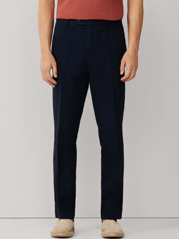 Coupe slim Pantalon chino Hackett London en bleu : devant