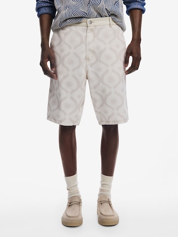 Regular Pantalon Desigual en blanc : devant