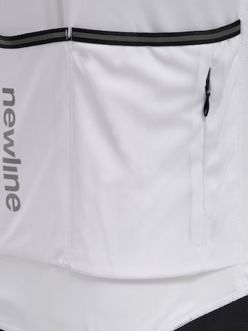 T-Shirt fonctionnel Newline en blanc