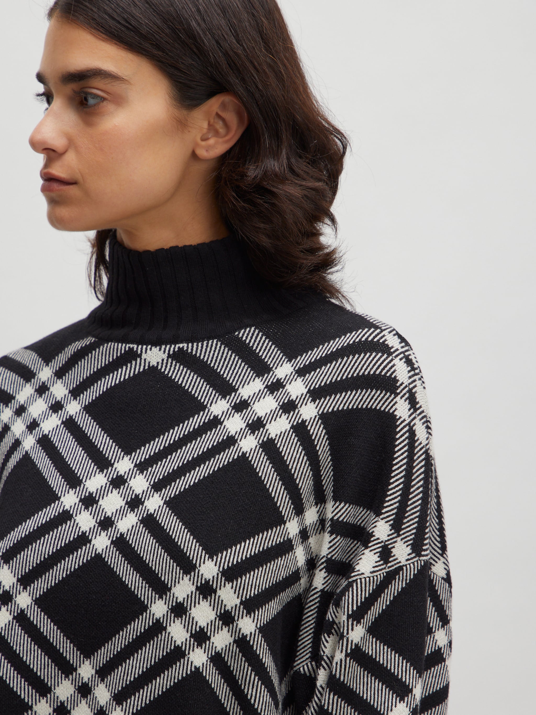 EDITED Trui 'Kori' Zwart