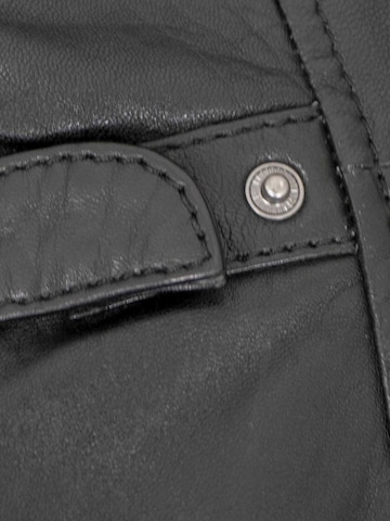 Mauritius - Abrigo de entretiempo 'MWMabel' en negro