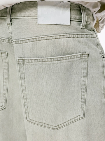 Pull&Bear Baggy Farkut värissä vihreä
