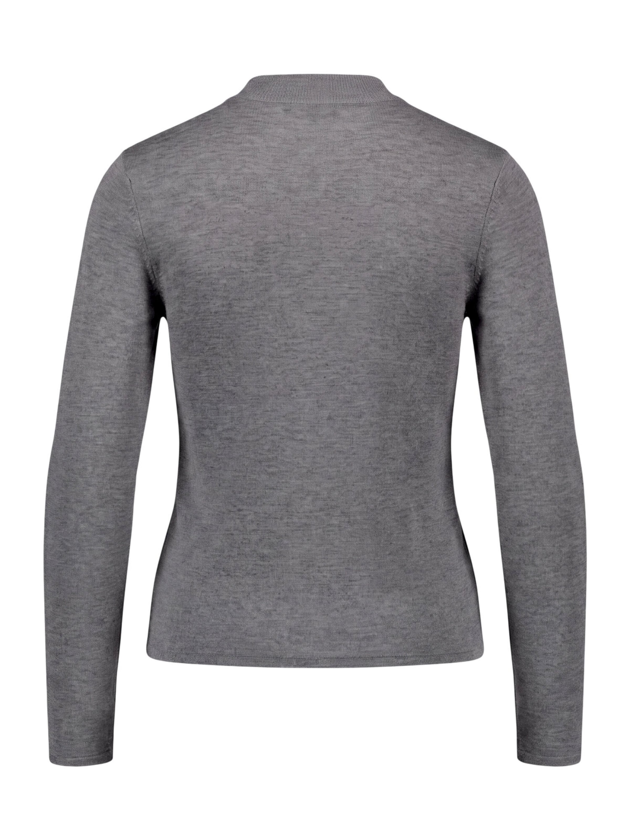 Pullover di zero in grigio