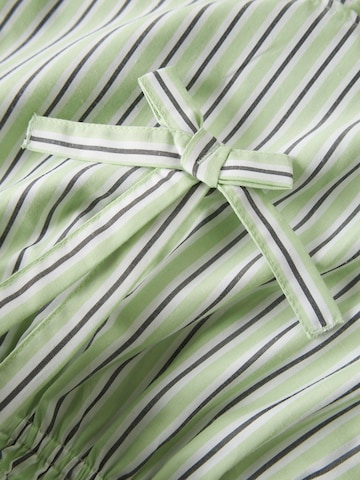 NAME IT - Top en verde