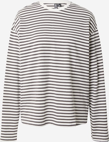 PIECES Футболка 'PCSadie' в Серый: спереди