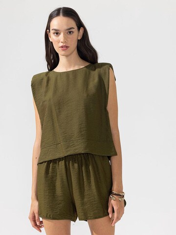 Rivus Board shorts in Green: front
