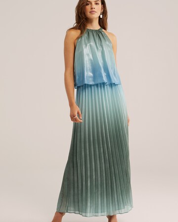 WE Fashion Dress in Green