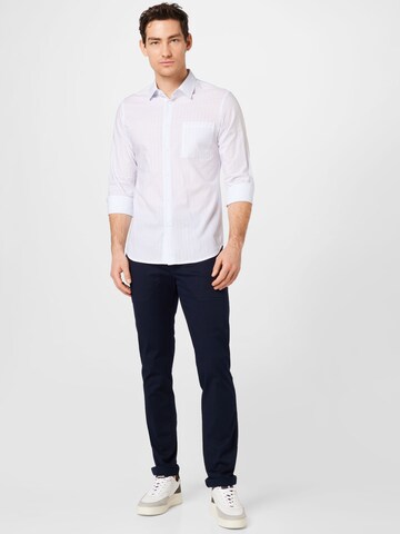 s.Oliver - Regular Fit Camisa em branco