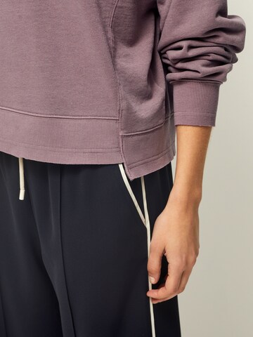 Next Sweatshirt in Lila