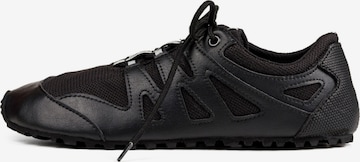 Ahinsa shoes Sportos fűzős csizma 'Chitra Trek&Trail Barfußsneaker' - fekete: elől