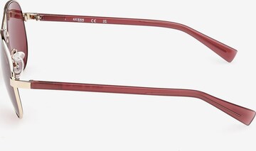 GUESS Sonnenbrille in Rot