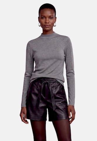 Pullover di zero in grigio: frontale