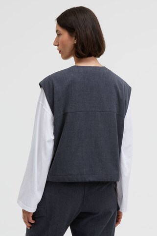 SENSES.THE LABEL Vest in Blue