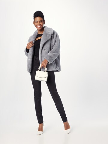 Skinny Pantalon GUESS en noir