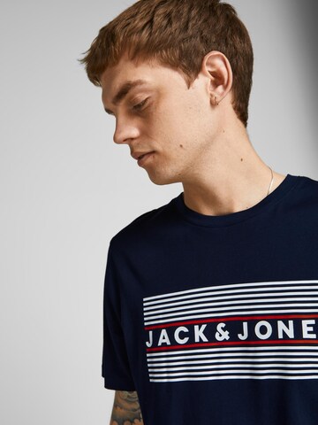 JACK & JONES T-shirt i blå