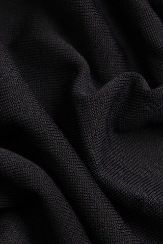 Warehouse Skirt in XS in Black