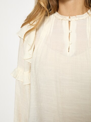 Peppercorn Top ' Tenai' in Wit