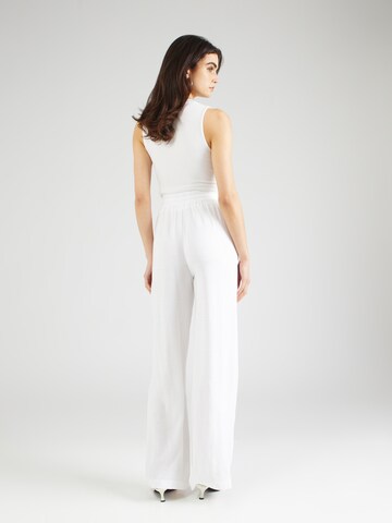 SELECTED FEMME Loosefit Nadrág 'SLFViva-Gulia' - fehér