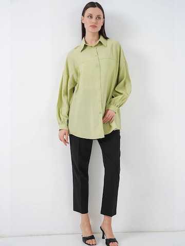 Bigdart Blouse in Green
