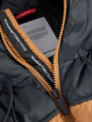 KnowledgeCotton Apparel Jacke 'REPREVE ™  THERMO ACTIVE ™' in Braun