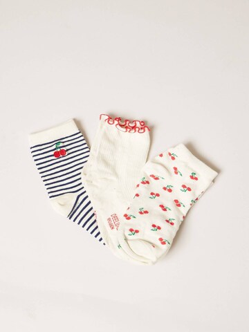 Deeluxe Socken 'Cherry' in Weiß