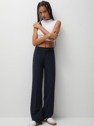 Wide Leg Pantalon à plis Pull&Bear en bleu