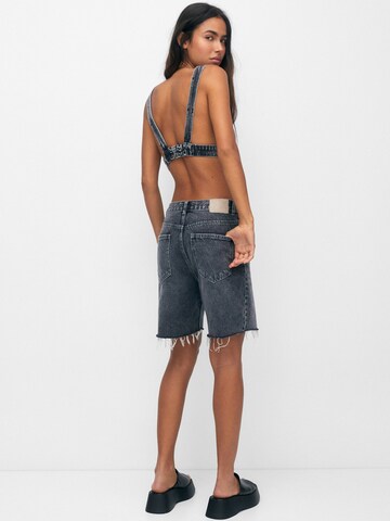 Pull&Bear Regular Shorts in Schwarz