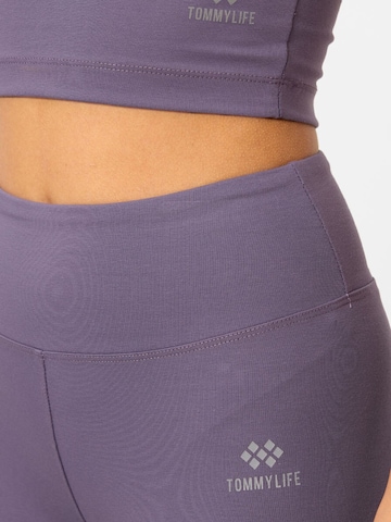 Tommy Life Spordidress, värv lilla