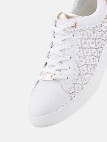 TOM TAILOR Sneakers in White