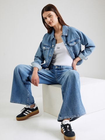 GUESS JEANS Топ в бяло