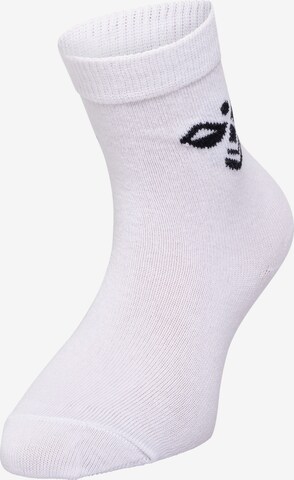 Chaussettes de sport 'SUTTON' Hummel en blanc