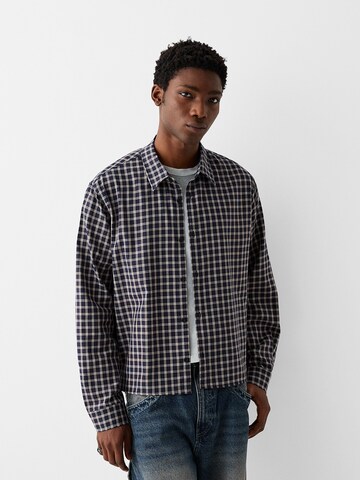 Bershka Regular fit Button Up Shirt in Blue: front