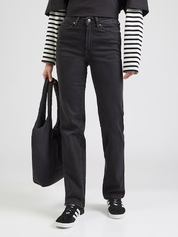WRANGLER Regular Jeans in Zwart: voorkant
