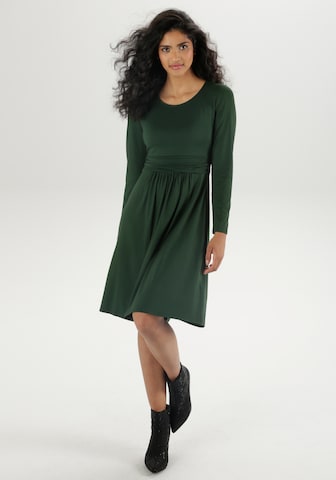 Aniston SELECTED Kleid in Grün