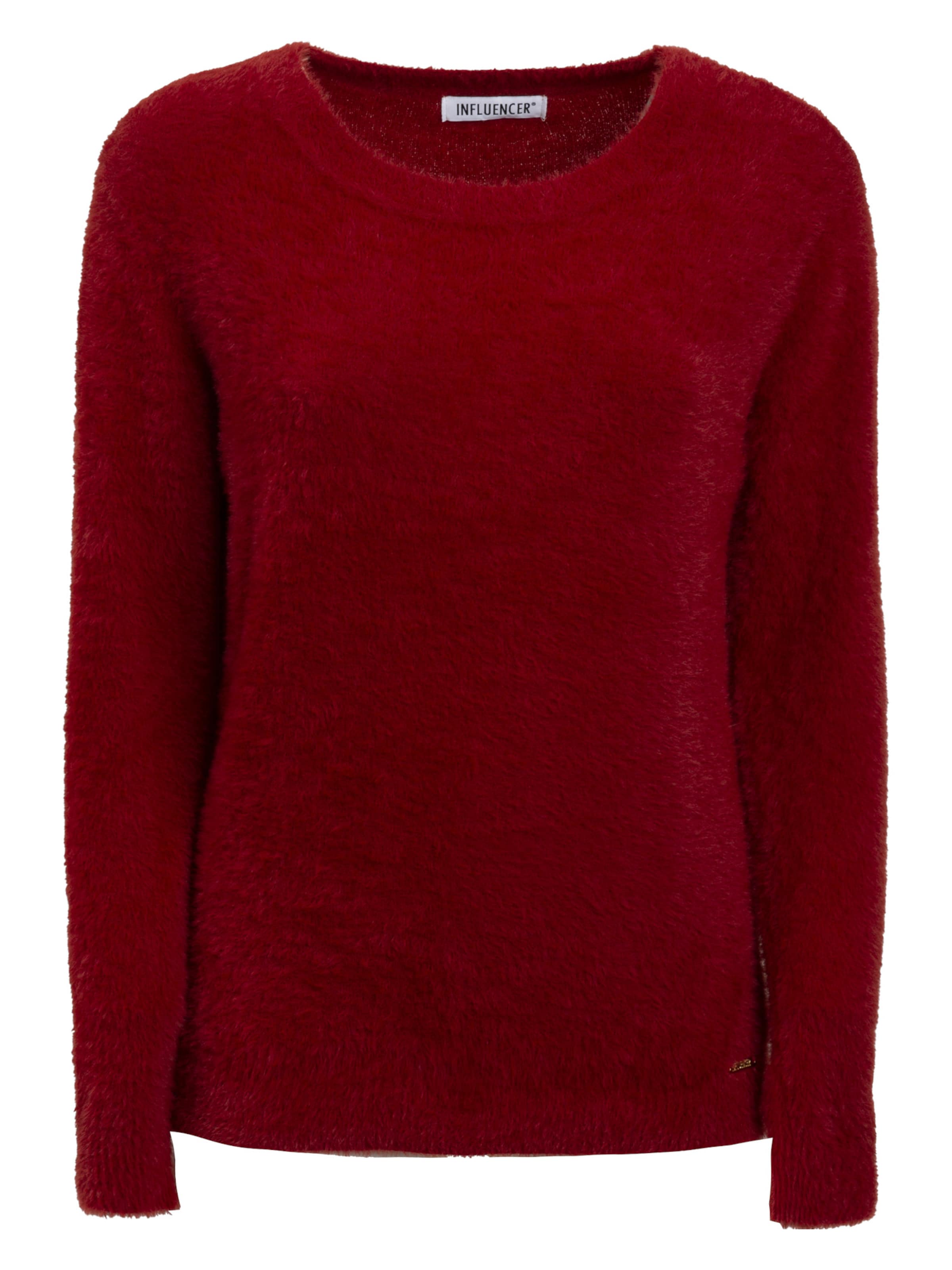 Influencer Πουλόβερ σε κόκκινο: μπροστά