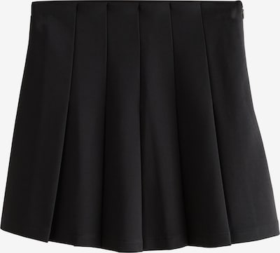 Next Hame värissä musta, Tuotenäkymä