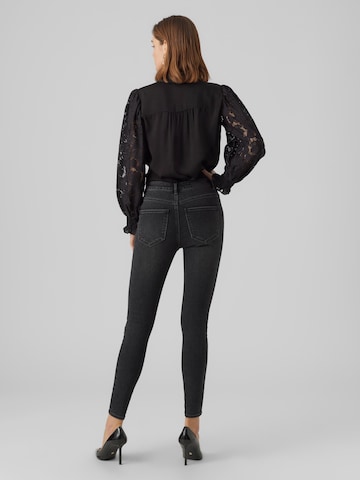 Skinny Jean 'Sophia' VERO MODA en noir