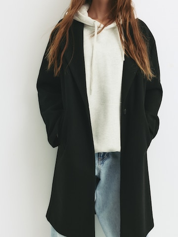 Pull&Bear Mantel in Schwarz