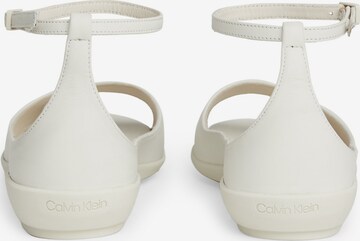 Calvin Klein Ballerina met riempjes in Beige